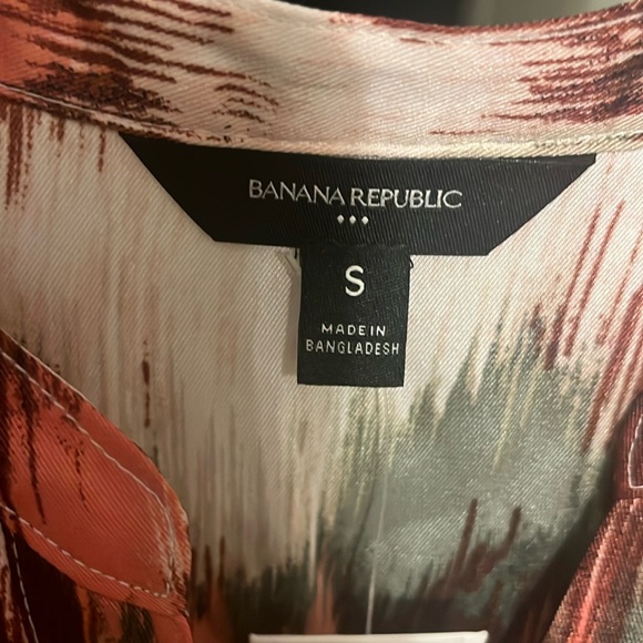Brand new Banana Republic Dolman style blouse! - Picture 2 of 6